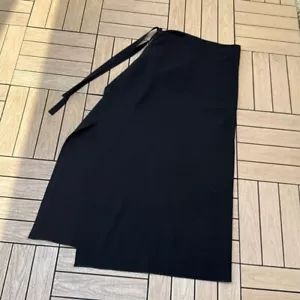 Jean Paul Gaultier Femme black midi wool skirt - Picture 1 of 10