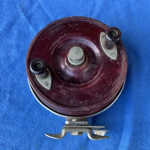 Vintage, ALVEY Wooden 500/A3/6 Blackfish Fishing Reel, 12cm across working order - Picture 1 of 3