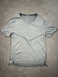 Nike Dri-FIT ADV Techknit Ultra Running T-Shirt Herren Small grau CZ9046-387 - Bild 1 von 8