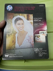 Papier fotograficzny HP Premium Plus 80 funtów. Błyszczące 5 x 7 60 arkuszy/opakowanie CR669A - Zdjęcie 1 z 2