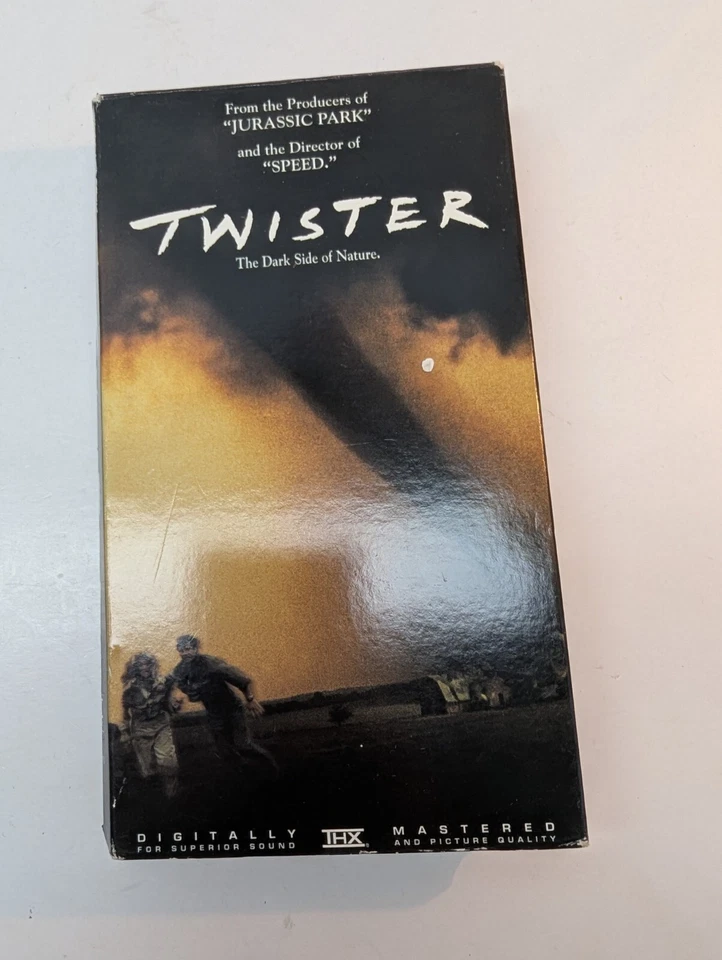 Twister 1996 VHS Video Tape Digitally Mastered ***Buy 2 Get 3 Free*** Foto 1 de 1