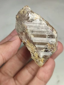 Red Rutile Included  Quartz Crystal Having Good Luster & Nice Termination. - Picture 1 of 6