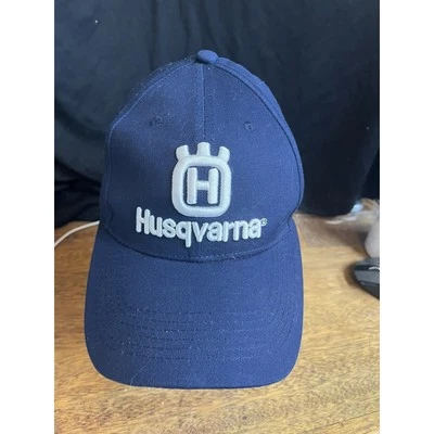 Gorra ajustable Husqvarna con correa trasera Foto 1 de 3