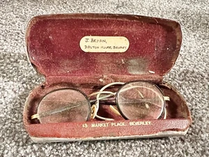 VINTAGE / ANTIQUE OLD PAIR OF PINCE NEZ SPECTACLES GLASSES IN CASE FOR REPAIR - Picture 1 of 7