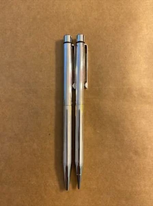 2 Sheaffer White Dot Targa 1001 Chrome Pen/Pencil Vintage - Picture 1 of 12