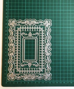 Großes 5-teiliges dekoratives majestätisches Rahmen Kartenform Stanzenset - 17,1 x 12,1 cm - Bild 1 von 4