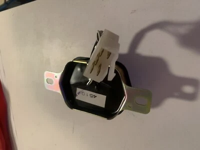 Regulador de voltaje reemplaza estándar VR-141 para Honda Civic Accord Prelude 73-83 Foto 1 de 3