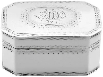 Антикварная терка для мускатного ореха из чистого серебра эпохи Георга III (1792) - Изображение 1 из 4