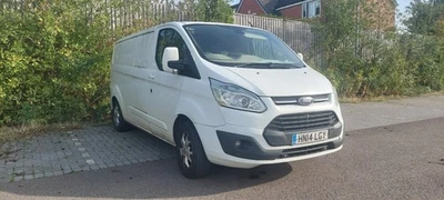 Transit Custom 2014 Spares Or Repair - Image 1 of 4