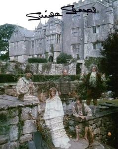 Television Autograph: SHEILA STEAFEL (The Ghosts of Motley Hall) Signed Photo - Imagen 1 de 1