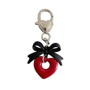 Stylish and Cute Black Bowknot Heart Keychain or Bag Charm Hangings for Women - Zdjęcie 1 z 8