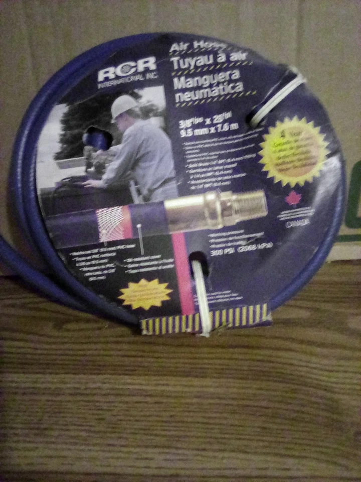 25 ' Air Hose - Image 1 of 1