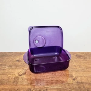 Purple Tupperware Rock N Serve Medium Shallow Microwave Container – #3385 - Picture 1 of 8