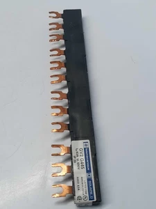 Telemecanique GV2 G445 Square D 3-Pole 4-Position Busbar 600V 63A  - Picture 1 of 3