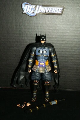 DC Multiverse Ninja Batman boneco CNC - Colecione e conecte BAF com Katana - mãos - Imagem 1 de 2
