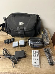 JVC Everio GZ-MG20U 20GB Hard Disk Drive 25x Optical Zoom Camcorder Video Camera - Picture 1 of 10