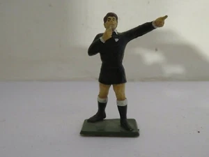 ALTER FUSSBALLSPIELER FUSSBALLSPIELER STARLUX NR. 9 KUNSTSTOFF - Bild 1 von 2