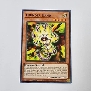Thunder Hand - SDBT-EN022 - Common - NM - 1st Ed - Yugioh - Picture 1 of 3