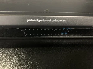 Network Switch Pakedge SX 24P8 - Picture 1 of 7