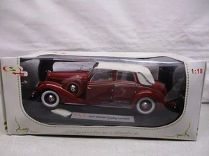 Signature Models 1937 Lincoln Touring Cabriolet 1/18 HA Red - Picture 1 of 2