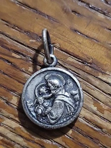 Reliquia medalla lengua tocada St Anthony Tela Toccata Allá Lingua Del Santo Padua - Imagen 1 de 8