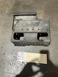2003-2007 Ford F350 6.0l Powerstroke battery cover ay12248 - Picture 1 of 6