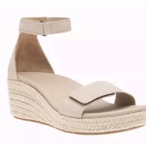 ABEO Women's Leather Cecile/Riviera Sand Nubuck Color Ankle Sandal Size 10 EUC - Picture 1 of 9