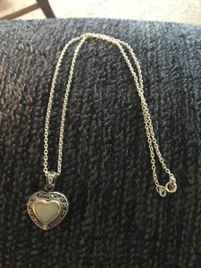Sterling Silver 18” Chain Necklace With A 2 Sided Heart Pendant - Picture 1 of 2
