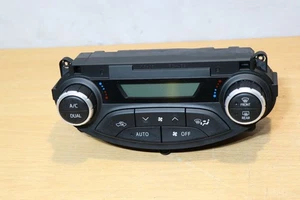 TOYOTA YARIS 1.5 HYBRID CLIMATE HEATER CONTROL PANEL SWITCH 55900-0D820 - Picture 1 of 5