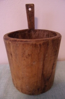 Antique Primitive Wooden Piggin Bucket Container Hand Carved Tree Trunk - Image 1 of 4