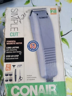 Recortadora de barba y bigote todo en uno con cable Conair para hombre Foto 1 de 2