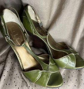 nicole miller wedge heels - Picture 1 of 12