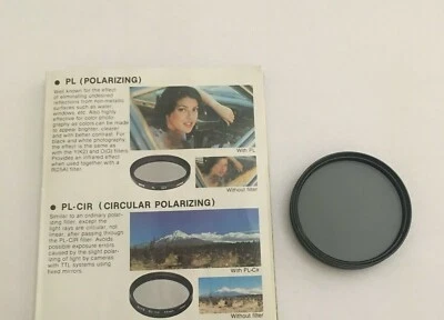 VINTAGE SOLIGOR 49mm POLARIZER SCREW IN FILTER IN ITS CASE MADE IN JAPAN - Image 1 of 4