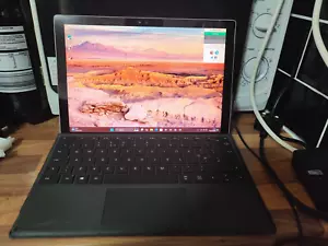 Microsoft Surface Pro 4 12.5" i7-1185G7@2.6GHz 8GB RAM 256GB SSD Grade B EA2911 - Picture 1 of 3