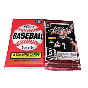 2025 Topps Heritage Baseball - 8 Card Pack & 2023 Panini Absolute Football - 5 Karten - Bild 1 von 4