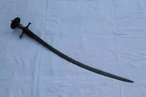 Old vintage Rajput Sikh Maratha wootz steel water pattern tulwar/ sword big hilt - Picture 1 of 12