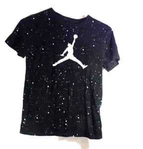 Air Jordan Black T Shirt Youth Size Large 12-13 Yrs - Picture 1 of 3