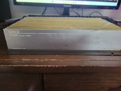 Soundstream D200 II Dual Channel 200W Car Audio Amplifier Used Untested - Image 1 of 4