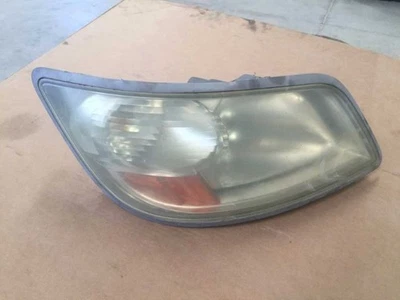 08 Hino 268 7,7 L 10 k PBV 133 k Conjunto de luces de cabeza de faro USADO COMO SE MUESTRA Foto 1 de 4