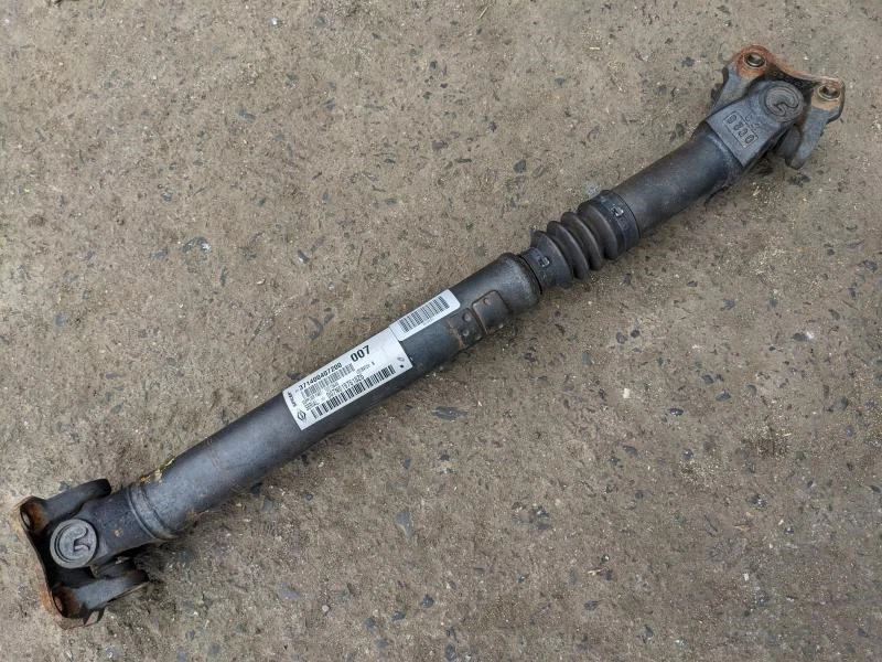 Toyota Tacoma SR5 2015-2023 3,5 L AT 4x4 eje de hélice de tracción delantera 37140-04072 Foto 1 de 4