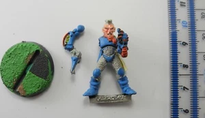 ELDAR GUARDIAN b Metall Schurkenhändler Aeldari Armee bemalt Warhammer 40K 1990 W3a - Bild 1 von 2
