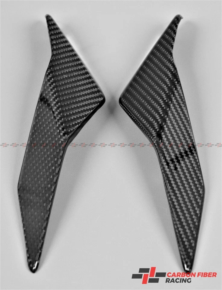 Paneles laterales traseros Yamaha FZ-10 2016-2021, MT-10 - 100 % fibra de carbono Foto 1 de 3