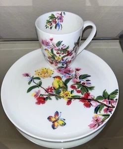 8-NIB MIKASA BUTTERFLY GARDEN FLORAL BIRD DESERT PLATES ,MUGS SET - Picture 1 of 10