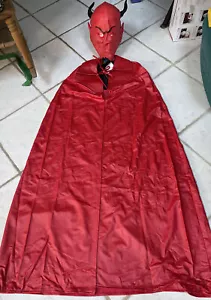 SCREAM QUEENS DEVIL COSTUME ONE SIZE ADULT PLEATHERETTE CAPE & RUBBER MASK - Picture 1 of 6