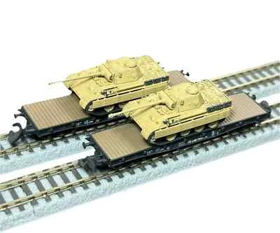Z Scale WW2 German Army Railway Typ SSyl 2 Flat Cars w/Panther D Tanks Load Kit - Image 1 of 4