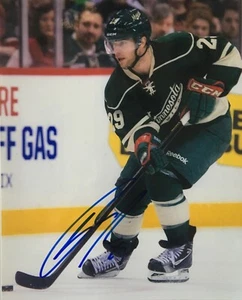 Jason Pominville Minnesota Wild Signed 8x10 Photo - Picture 1 of 3