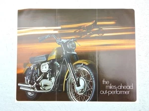 Original 1970 Harley Davidson 900 Ironhead Sportster Brochure XLH XLCH 767 - Picture 1 of 3