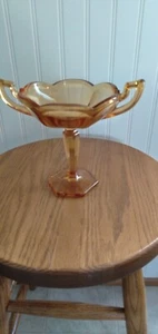 Westmoreland Golden Sunset Colonial 6 Sweetmeat Open Compote. Good Condition. - Picture 1 of 2