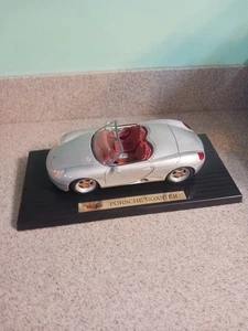 Porsche Boxster 1:18 Scale Model - maisto Detailed Diecast Car EXCELLENT - Picture 1 of 8