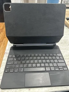 Apple Magic Keyboard - (iPad Pro 12.9-inch 3rd, 4th & 5th Gen) A2480 - Picture 1 of 5